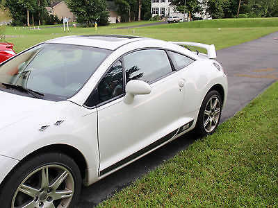 Mitsubishi : Eclipse SE  2008 mitsubishi eclipse se coupe 2 door 2.4 l great condition white sporty