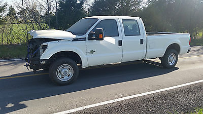 Ford : F-250 2011 ford f 250 diesel 4 x 4 crew cab 4 door salvage title runs and drives