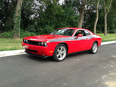 Dodge : Challenger R/T Classic 2010 dodge challenger r t classic only 2 207 miles