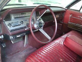 Lincoln : Continental 4 door  1966 lincoln w suicide doors red leather int white in color rust free