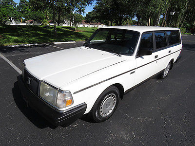 Volvo : 240 Wagon EXCELLENT 1992 Volvo 240 Wagon - Florida car, recently serviced.