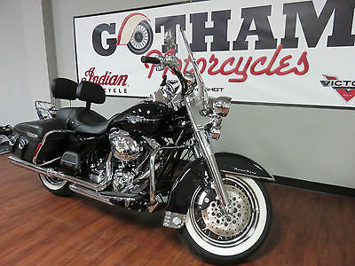 Harley-Davidson : Touring 2011 flhrc loaded w very low miles excellent condition one owner bike