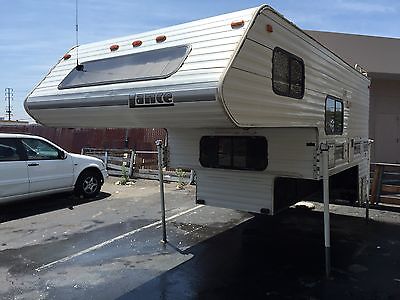 1994 Lance Squire 8000 10'9 slide in truck Camper nice original ready to go