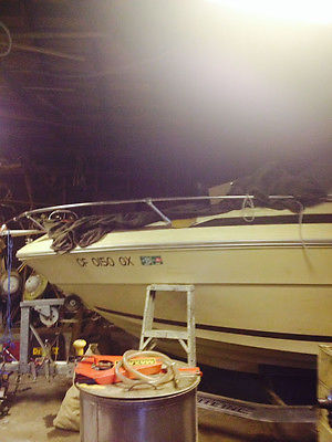 1981 22' 210 Sea Ray Cabin Cruiser