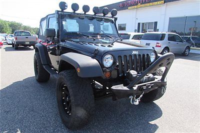Jeep : Wrangler 4WD 2dr Mojave 2011 jeep wrangler mojave lifted wench light bar clean car fax 6 spd manual
