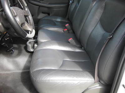 Chevrolet : Silverado 1500 V6, Automatic, 8' bed, excellent condition