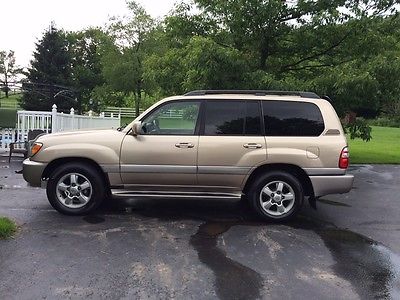 Toyota : Land Cruiser Base - Loaded 1 owner purchased new