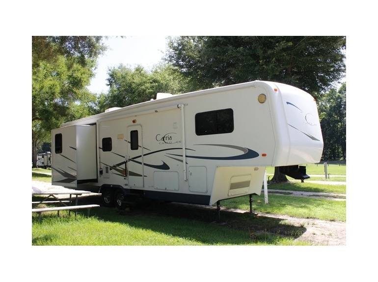 2005 Carriage Cameo 34CK3