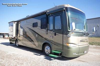 2007 36.7 ft Newmar Kountry Star 3623 • 3 Slide Outs • Sat • HD TV's • Surround