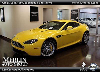 Aston Martin : Vantage 2dr Coupe Sportshift 2 dr coupe sportshift low miles automatic gasoline 4.7 l 8 cyl sunburst yellow