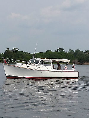 Down-East, Lobsterboat-Type Cruiser