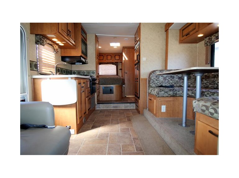 2012 Forest River Forester 2451S
