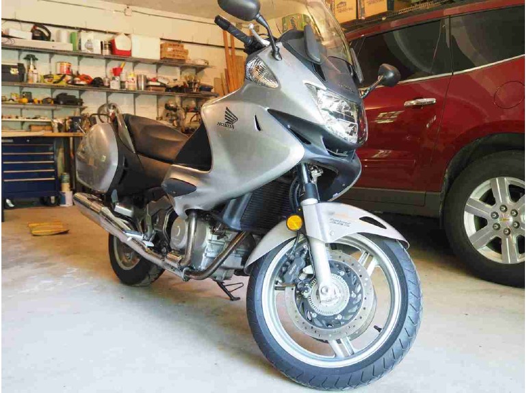 2010 Honda Nt700 Varadero NT700V