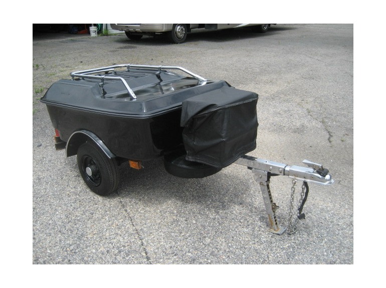 1989 Shore Motorcycle Trailer (Pull Behind)