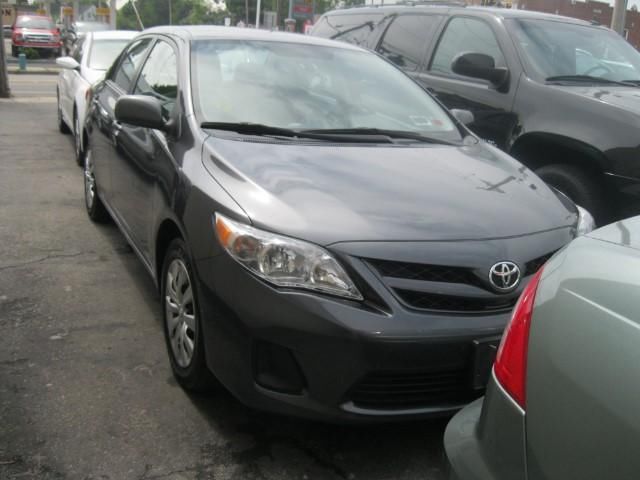 2012 TOYOTA COROLLA IN FLORAL PARK