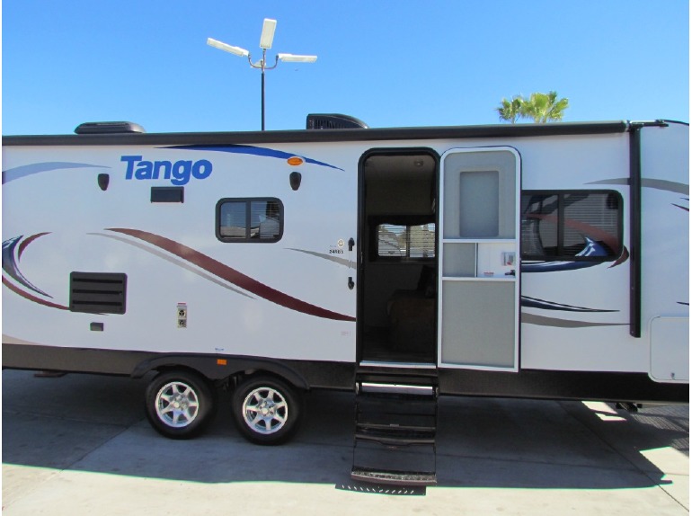 2015 Pacific Coachworks Tango 24RBS Towlite