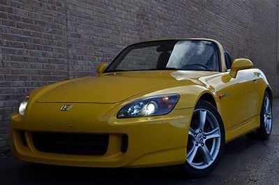 Honda : S2000 2dr Convertible 2008 honda s 2000 roadster awesome color excellent condition 6 speed