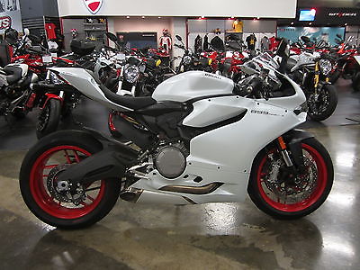 Ducati : Superbike Del Amo Motorsports 2014 Ducati Panigale Superbike 899  Arctic White Silk Used