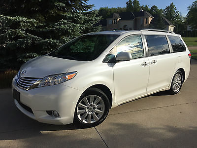 Toyota : Sienna LIMITED Limited-All Wheel Drive-Loaded,Touch Screen Navigation,DVD,XM Radio,7 Passenger