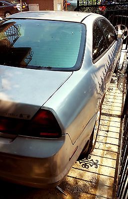 Honda : Accord EX 2000 honda accord ex coupe 2 door 3.0 l