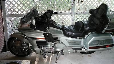 Honda : Gold Wing Honda Goldwing SE 50th Anniversary