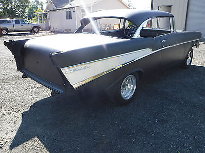 Chevrolet : Bel Air/150/210 BEL AIR 1957 chevrolet bel air 2 door sport coupe