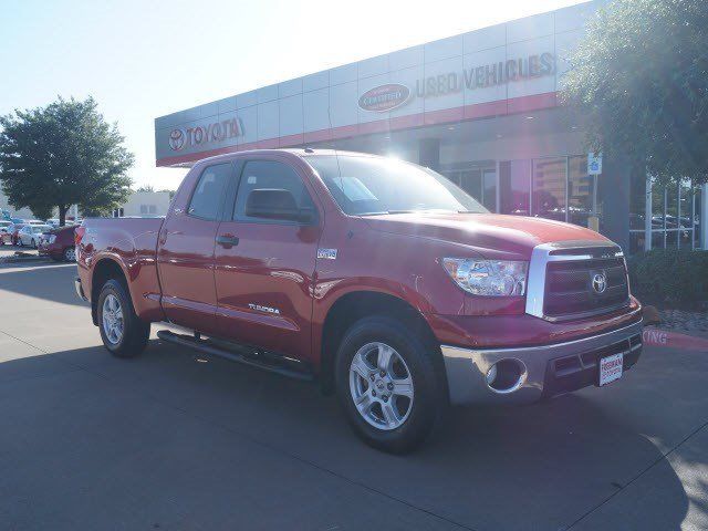 Toyota : Tundra Grade Grade 5.7L Chrome Multi-Function Display Stability Control Electronic Heated 2 3