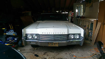 Lincoln : Continental 1966 lincoln continental with suicide doors and power everything
