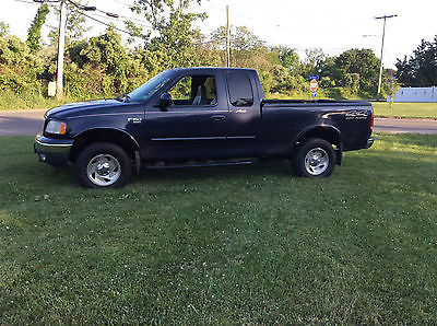 Ford : F-150 XLT Extended Cab Pickup 4-Door 2000 ford f 150 xlt lariat 4 x 4 low miles excellent condition 1 owner look
