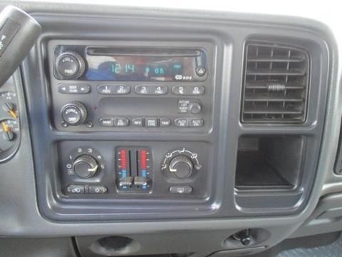 2003 GMC SIERRA 1500HD 4 DOOR CREW CAB SHORT BED TRUCK, 3