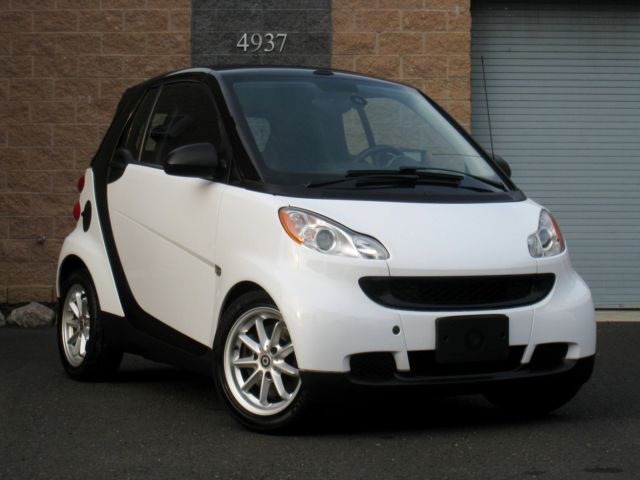 Smart Passion 2009 smart fortwo passion cabriole convertible loaded 1 owner no reserve