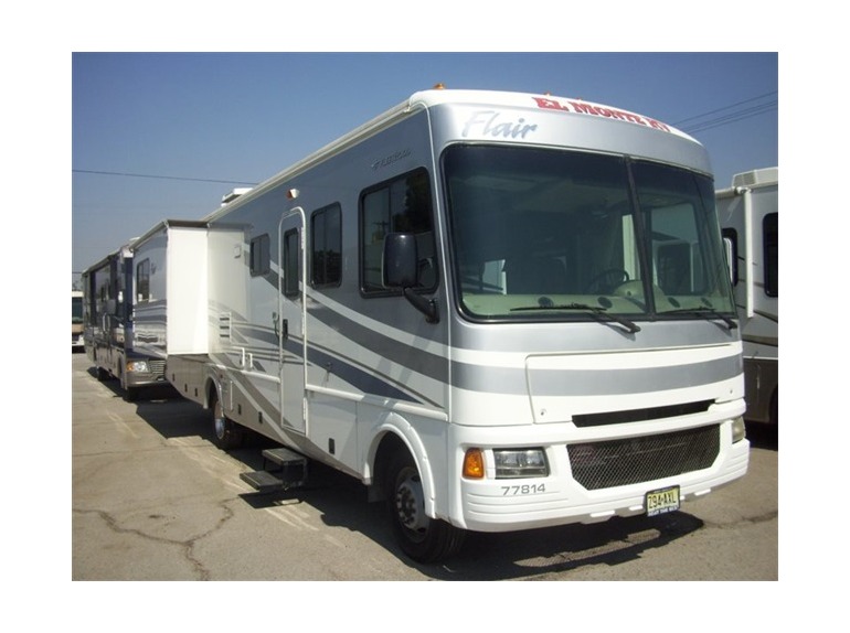 2007 Fleetwood FLAIR 33R