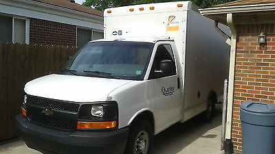 Chevrolet : Express White 2003 chevrolet 3500 express cube truck tommy lift gate 1 owner