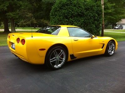 Chevrolet : Corvette Z06 2004 zo 6 covette 8 300 millennium yellow flawless heads up display rims