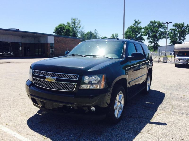 2007 Chevy Tahoe LT w/ 3LT Specs Black Loaded