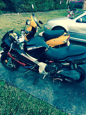 Other Makes : Motobravo Super Hornet Scooter Motorcycle - 150cc Motobravo Super Hornet Scooter Motorcycle - 150cc for parts