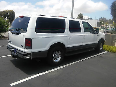 Ford : Excursion XLT 2002 ford excursion xlt sport utility 4 door 6.8 l with 140 100 miles