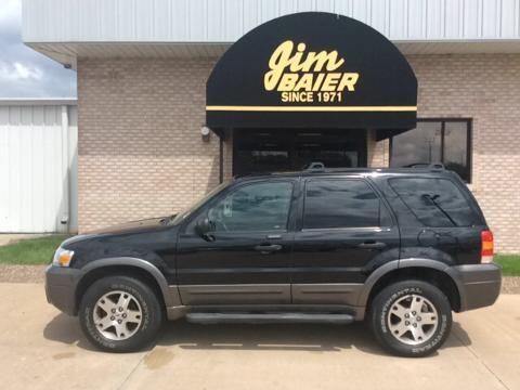 2005 FORD ESCAPE 4 DOOR SUV