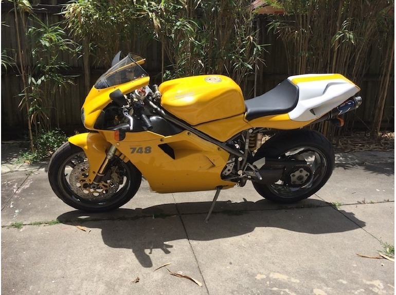 2000 Ducati 748 Mono