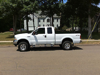 Ford : F-250 XLT LARIAT  2004 ford f 250 xlt lariat ext cab 4 x 4 mint condition non smoker serviced