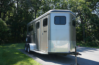 COTNER Horse Trailer 2009 – Fully Customized In Excellent Condition