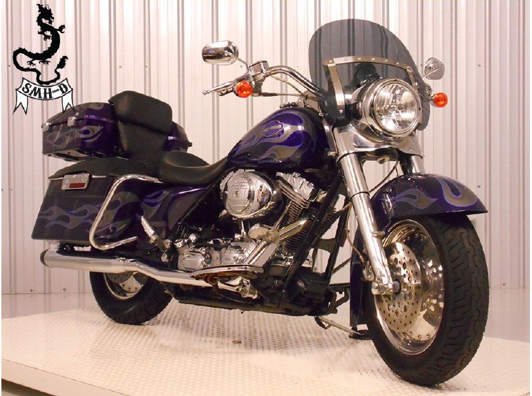 2002 Harley-Davidson FLHRSE- Screamin Eagle Road King