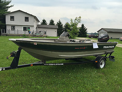 1998 Bass Tracker boat with 40hp motor