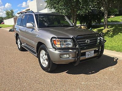 Toyota : Land Cruiser Land Cruiser 2005 toyota land cruiser suv 4.7 l 4 x 4 clean carfax new tires and brakes