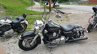 Harley-Davidson : Touring 2012 harley road king bagger with only 7000 miles