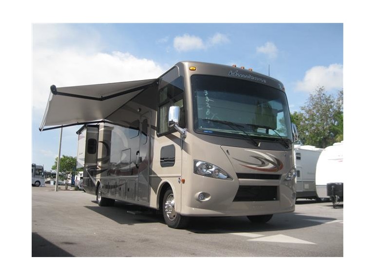 2016 Thor Motor Coach Hurricane 35C