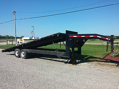 2003 Appalachian 24' Flatbed Gooseneck Trailer with Hydraulic Tilt