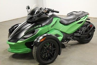 Can-Am RS-S 2012 can am spyder trike rs s 988 cc w reverse fox shox