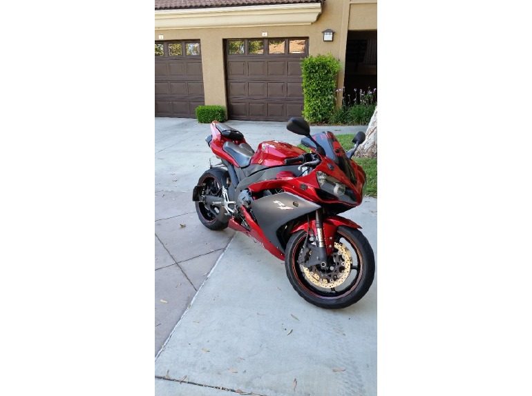 2007 Yamaha Yzf R1