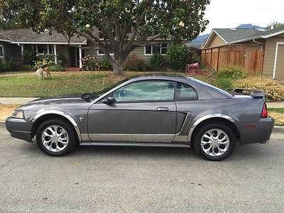 Ford : Mustang Deluxe 2003 ford mustang deluxe coupe automatic transmission low miles